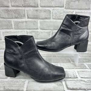 Glacee Women's Size 8.5 Black Leather Ankle Boot Booties